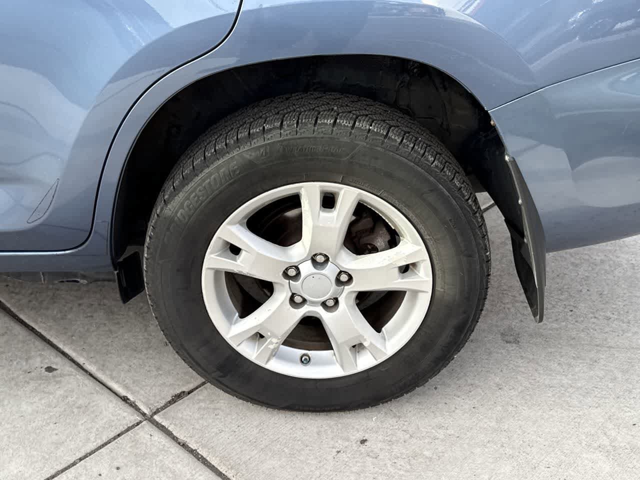 Thumbnail: 2010 Toyota RAV4 - 8