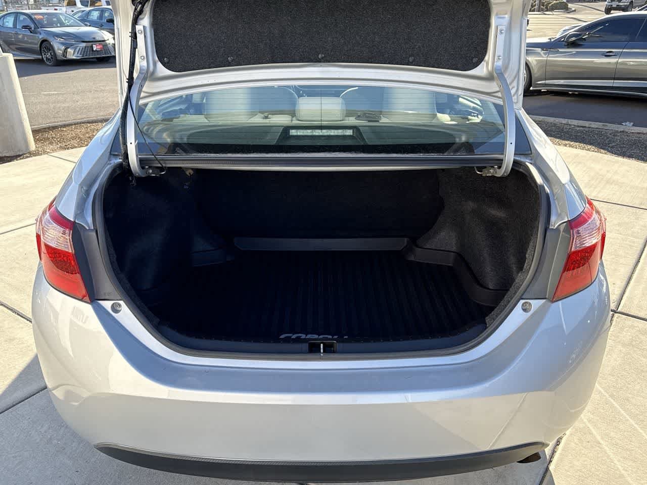 Thumbnail: 2018 Toyota Corolla - 6