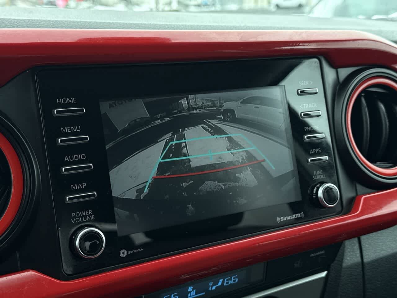 Thumbnail: 2022 Toyota Tacoma - 19