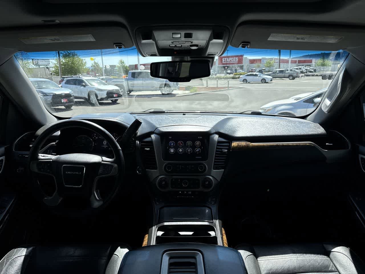 Thumbnail: 2015 GMC Yukon - 16