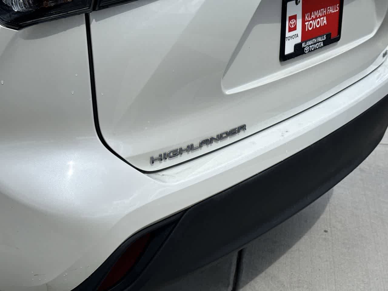 Thumbnail: 2021 Toyota Highlander - 9