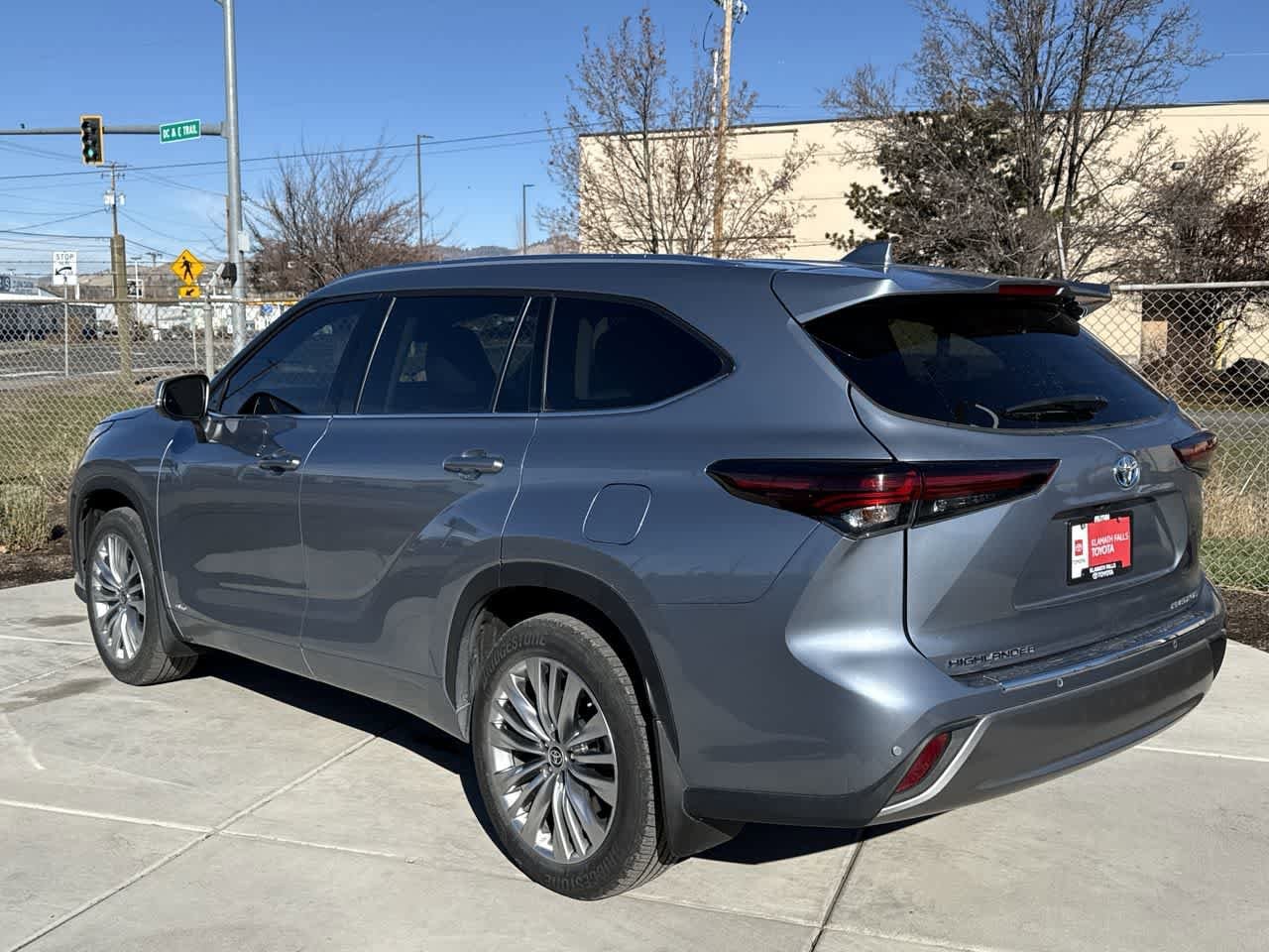 Thumbnail: 2024 Toyota Highlander - 5