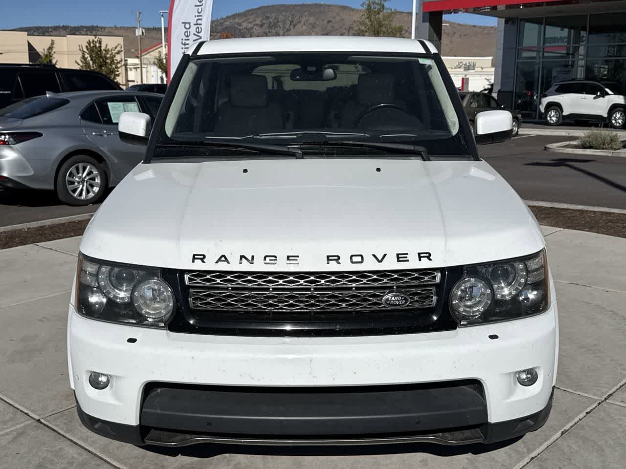 2013 Land Rover Range Rover Sport HSE photo 2