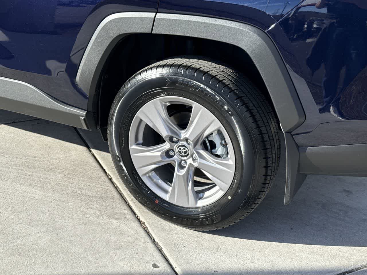 Thumbnail: 2025 Toyota RAV4 - 8