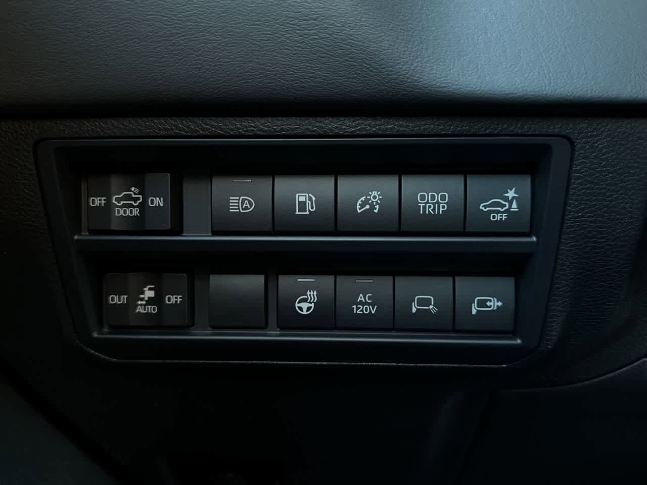 Thumbnail: 2026 Toyota Tundra - 21