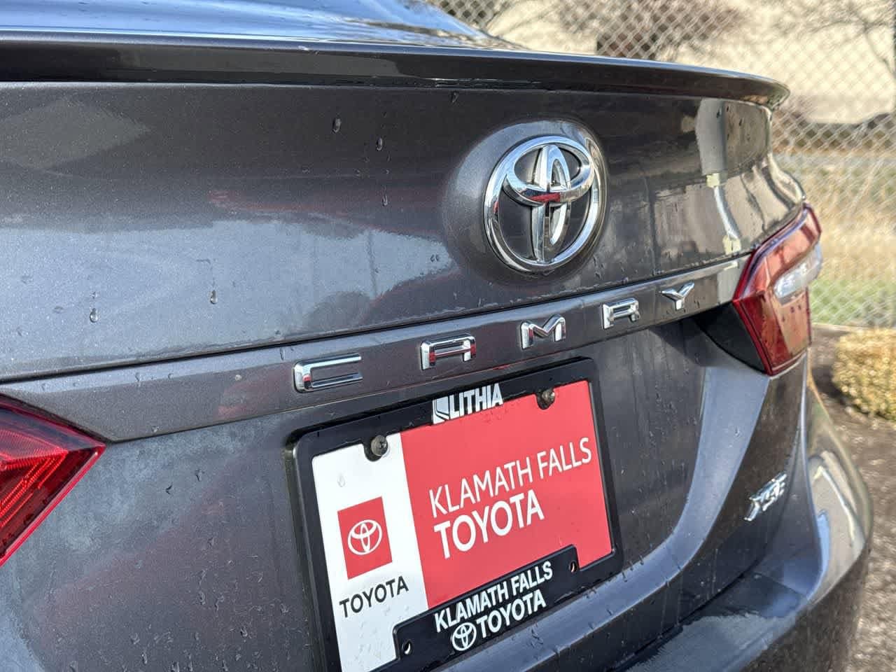 Thumbnail: 2020 Toyota Camry - 9