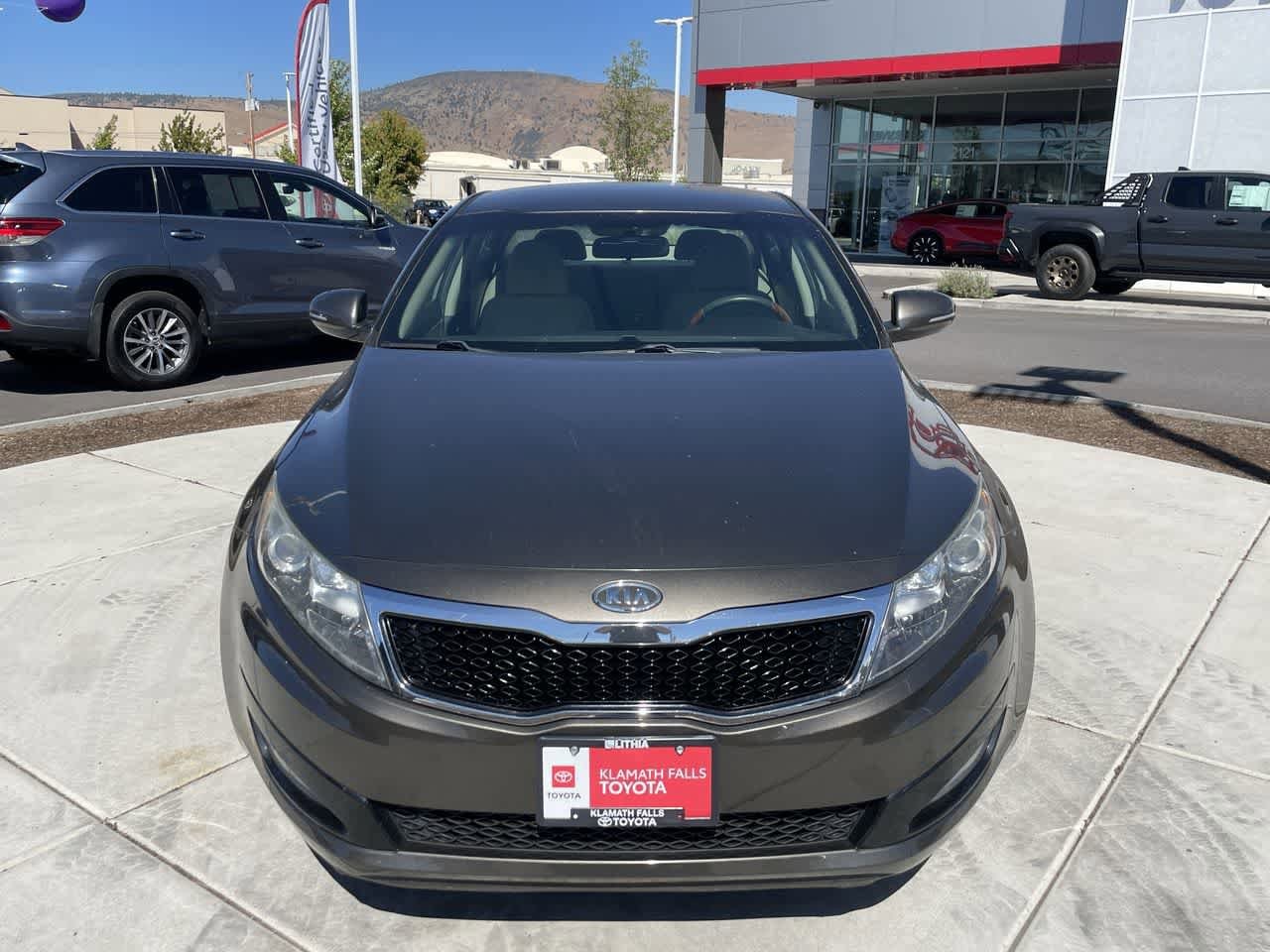 Thumbnail: 2012 Kia Optima - 3