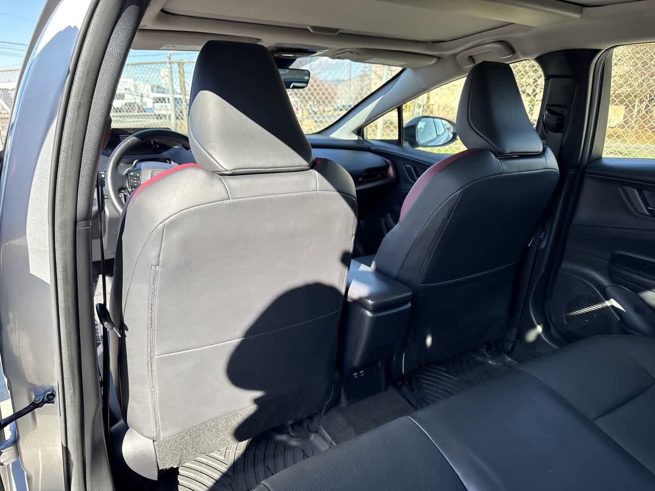 Thumbnail: 2024 Toyota Prius Prime - 13