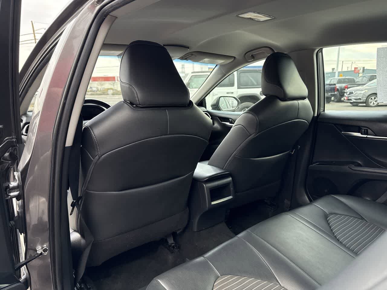 Thumbnail: 2019 Toyota Camry - 13