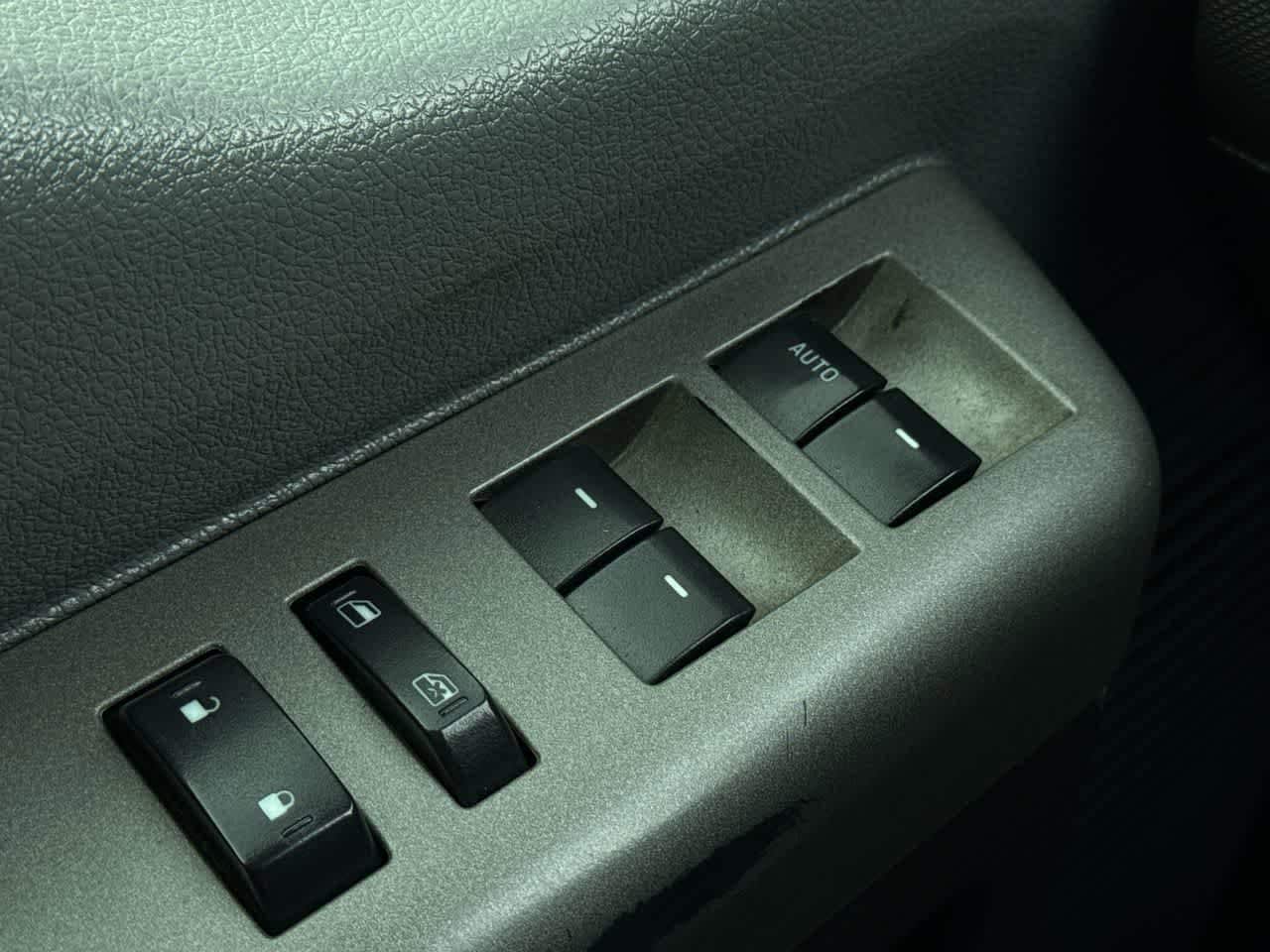 Thumbnail: 2012 Ford F-350 - 21