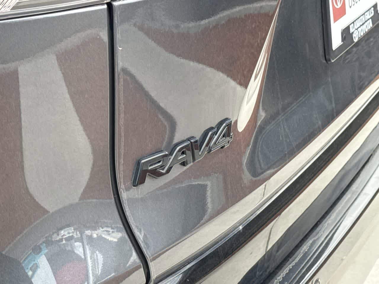 Thumbnail: 2024 Toyota RAV4 - 9