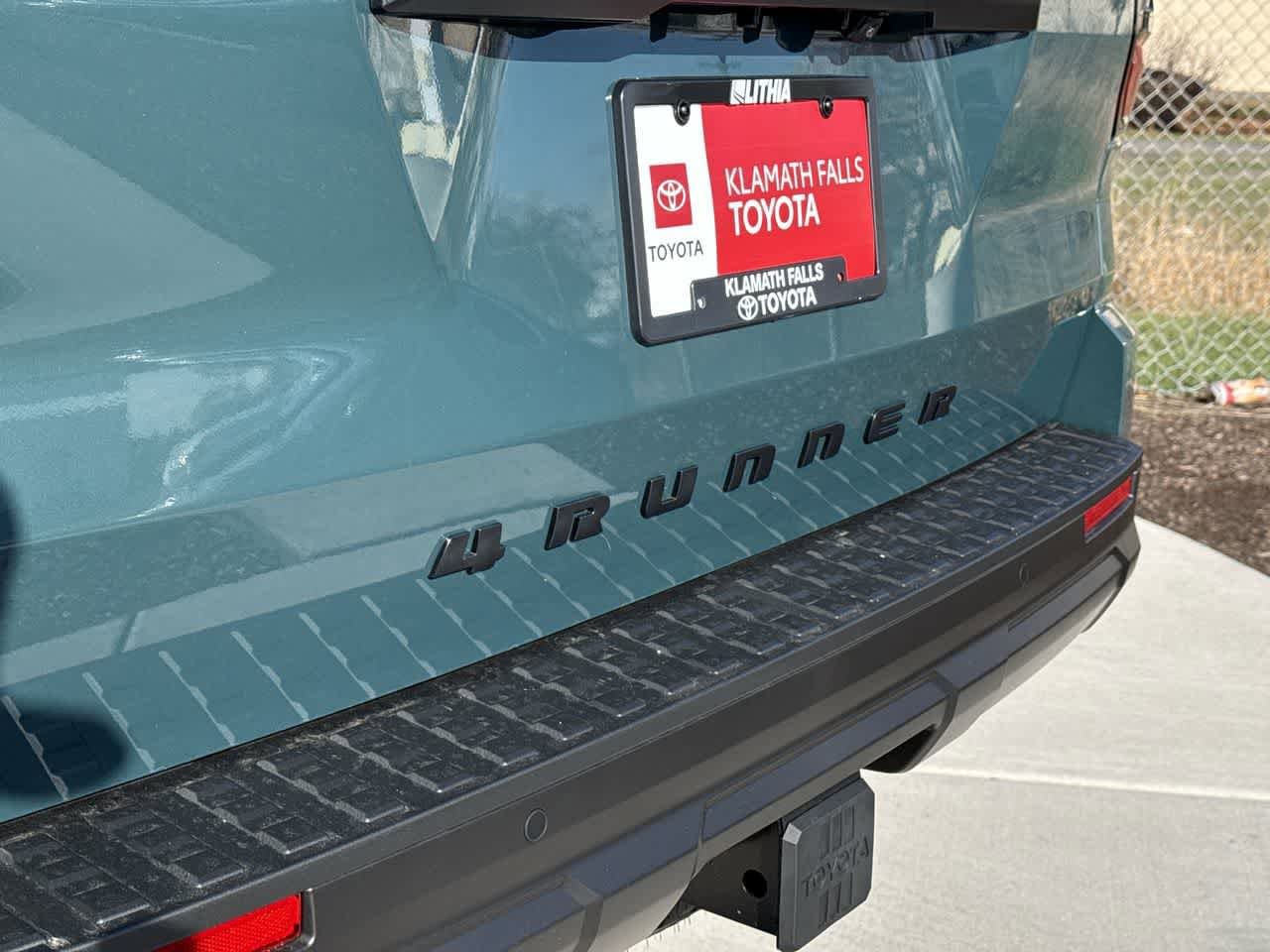 Thumbnail: 2025 Toyota 4Runner - 9