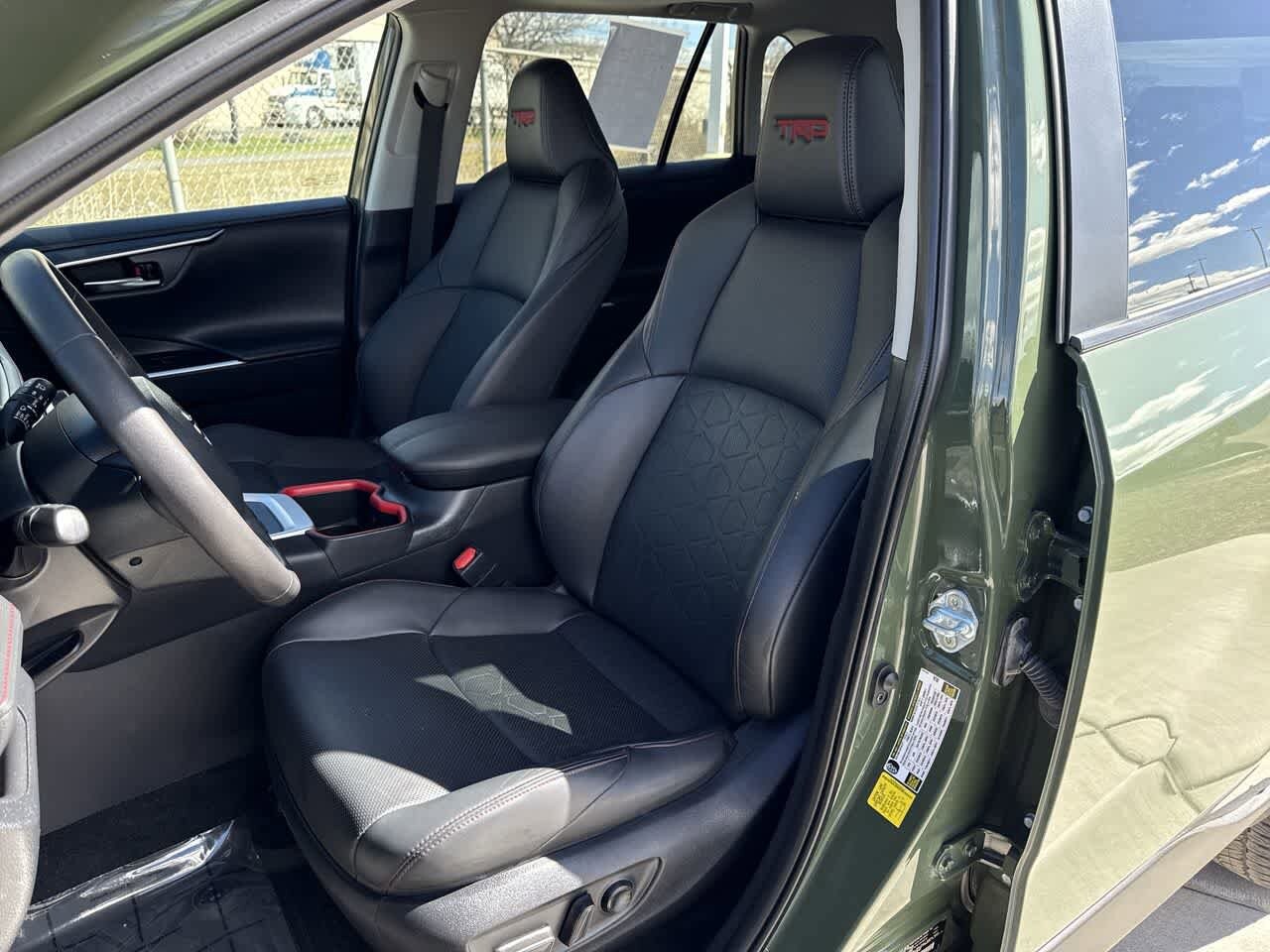 Thumbnail: 2024 Toyota RAV4 - 11