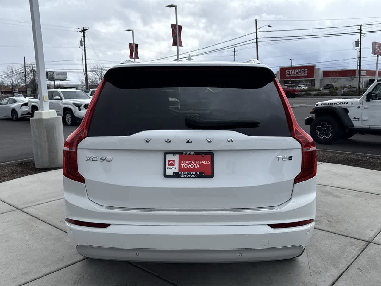 Thumbnail: 2022 Volvo XC90 - 4