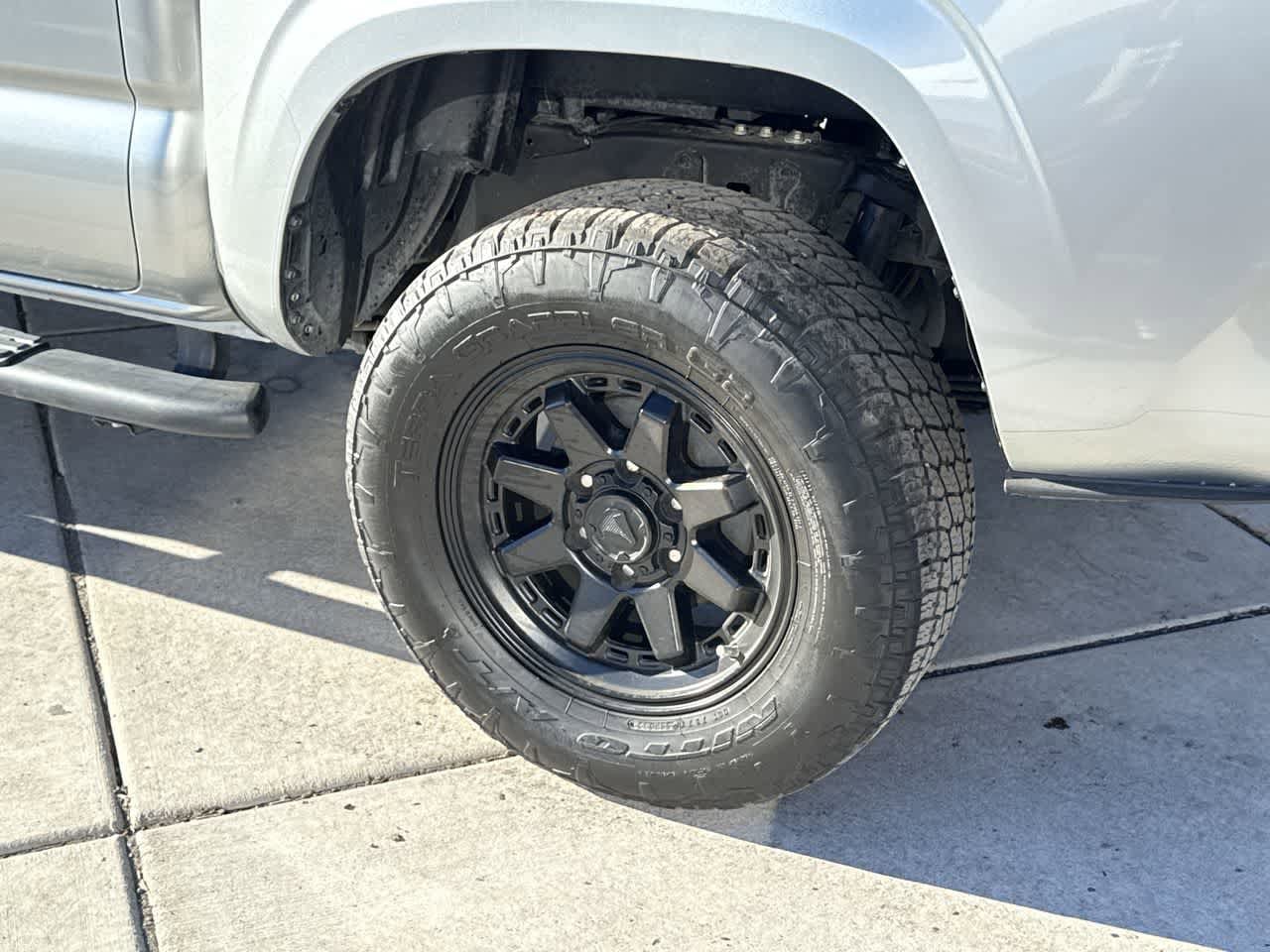 Thumbnail: 2023 Toyota Tacoma - 8