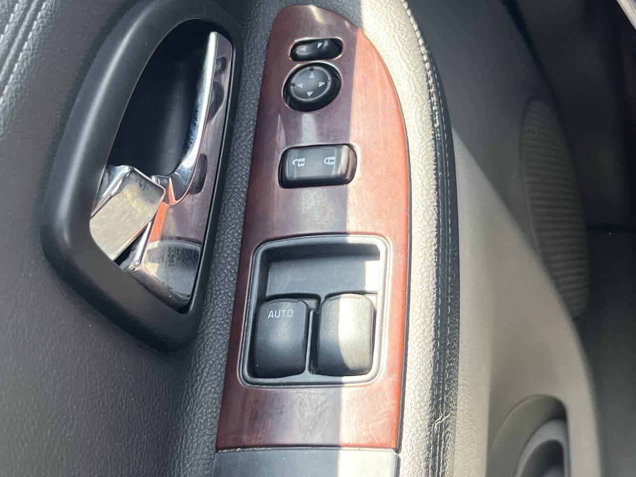 Thumbnail: 2008 Chevrolet Uplander - 25