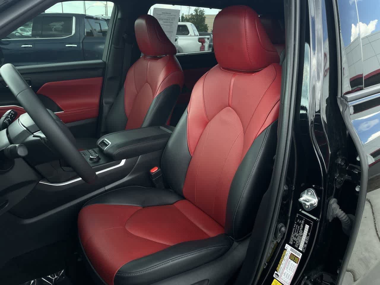 2022 Toyota Highlander XSE 11
