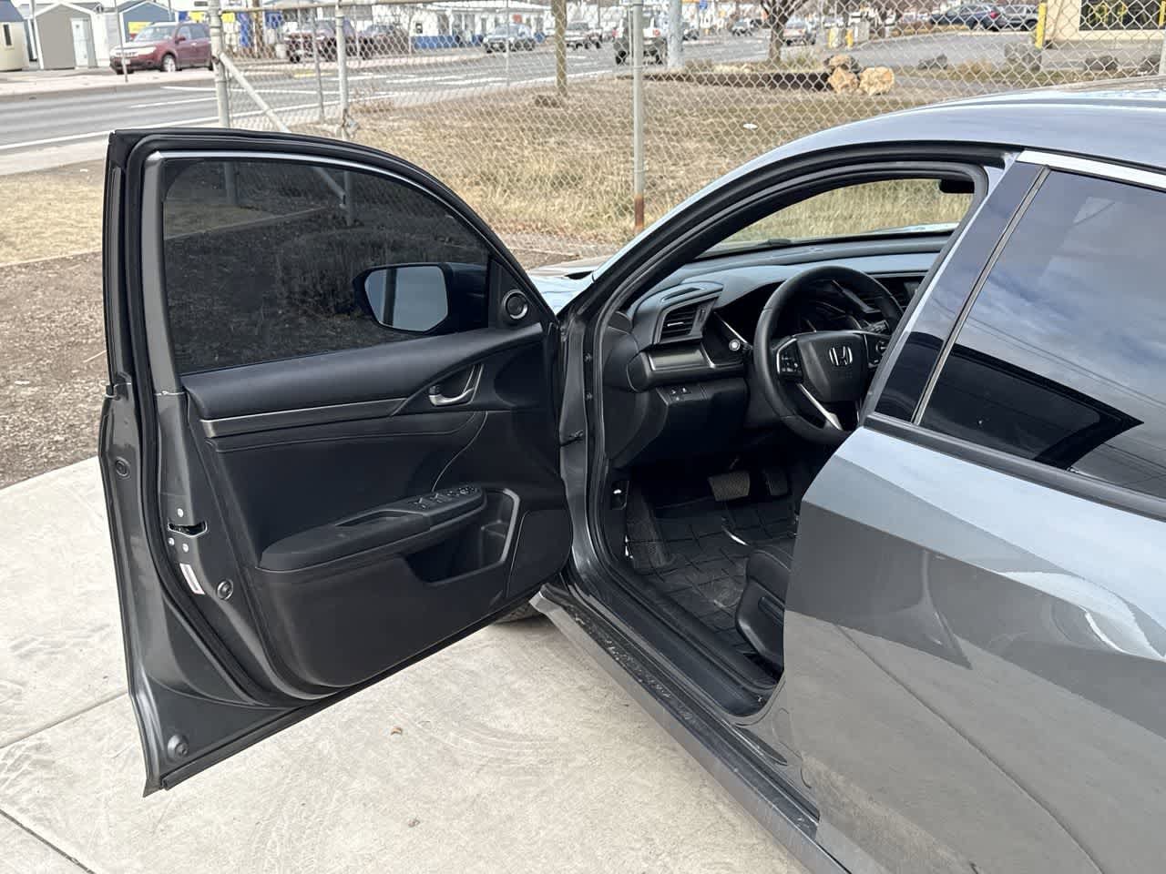 Thumbnail: 2019 Honda Civic - 10