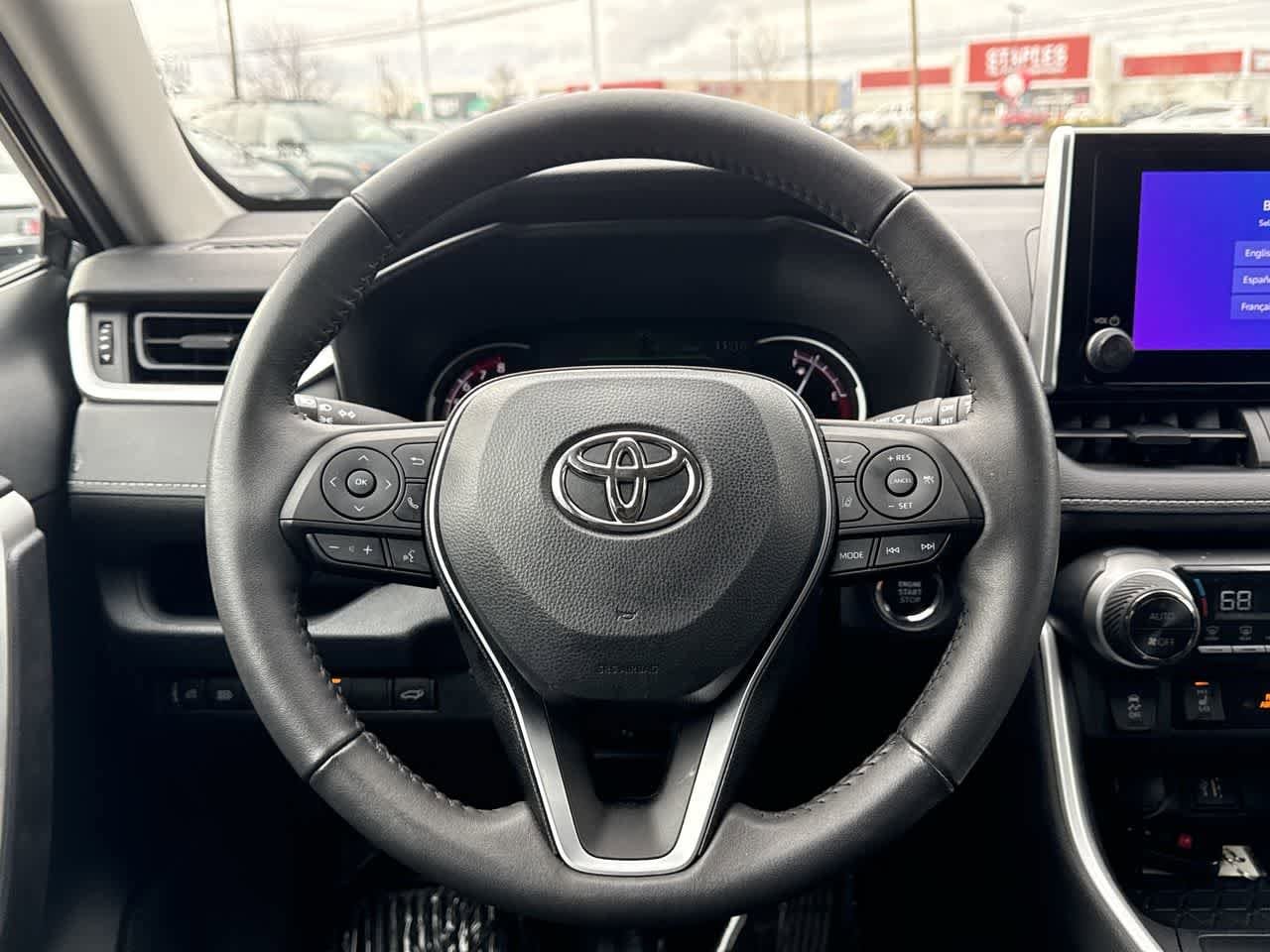 Thumbnail: 2023 Toyota RAV4 - 16