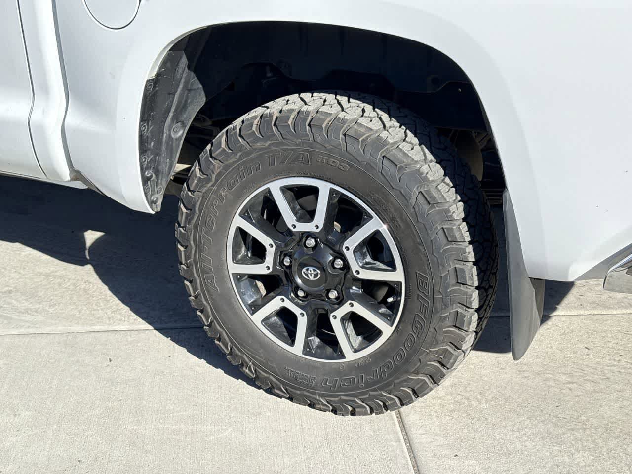 Thumbnail: 2021 Toyota Tundra - 8