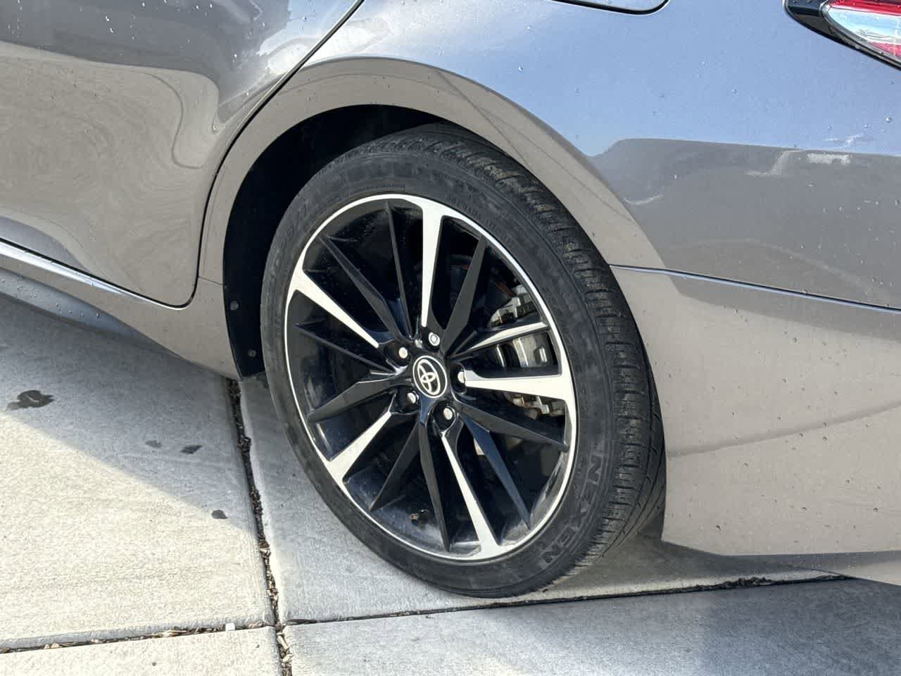 Thumbnail: 2020 Toyota Camry - 8