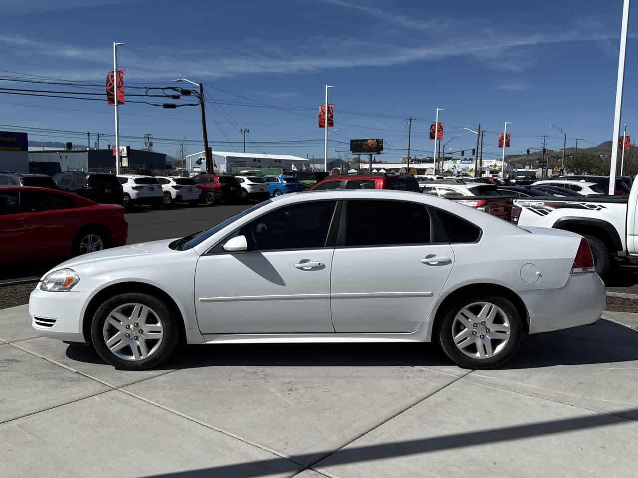 Thumbnail: 2015 Chevrolet Impala - 3