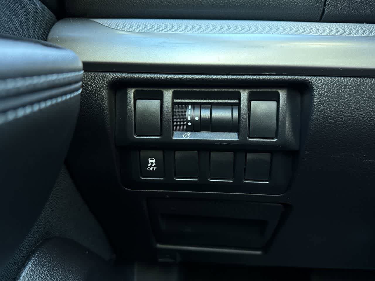 Thumbnail: 2017 Subaru Outback - 21