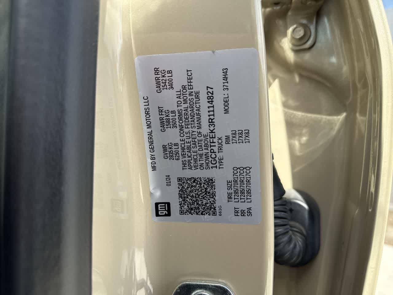 Thumbnail: 2024 Chevrolet Colorado - 23