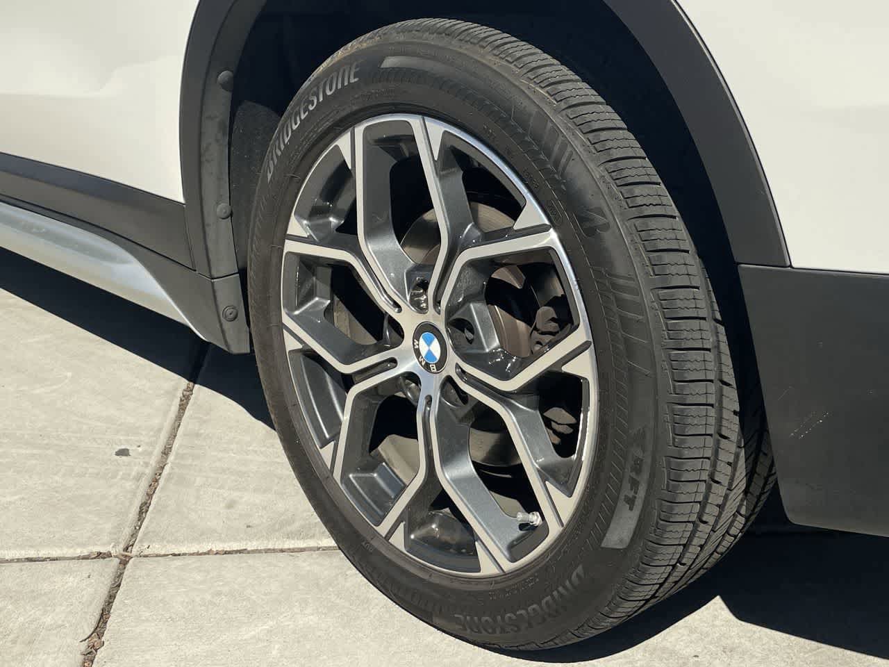 Thumbnail: 2021 BMW X1 - 8