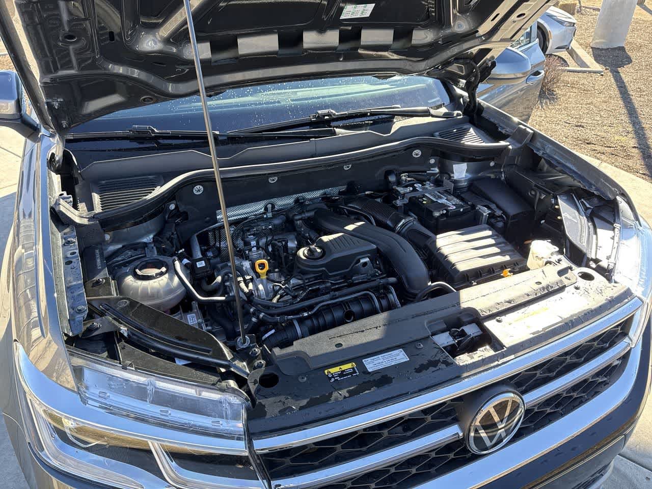 Thumbnail: 2022 Volkswagen Taos - 7