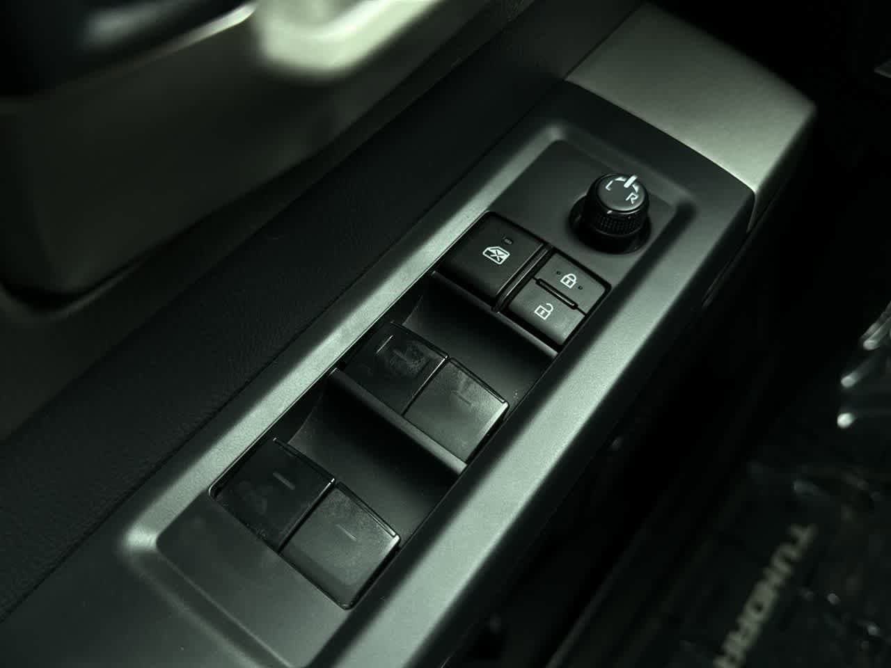 Thumbnail: 2023 Toyota Tundra - 22