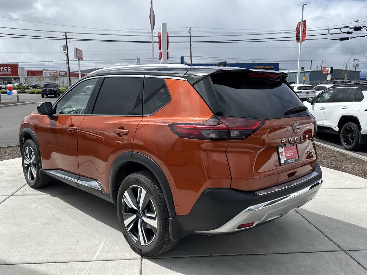 Thumbnail: 2023 Nissan Rogue - 5