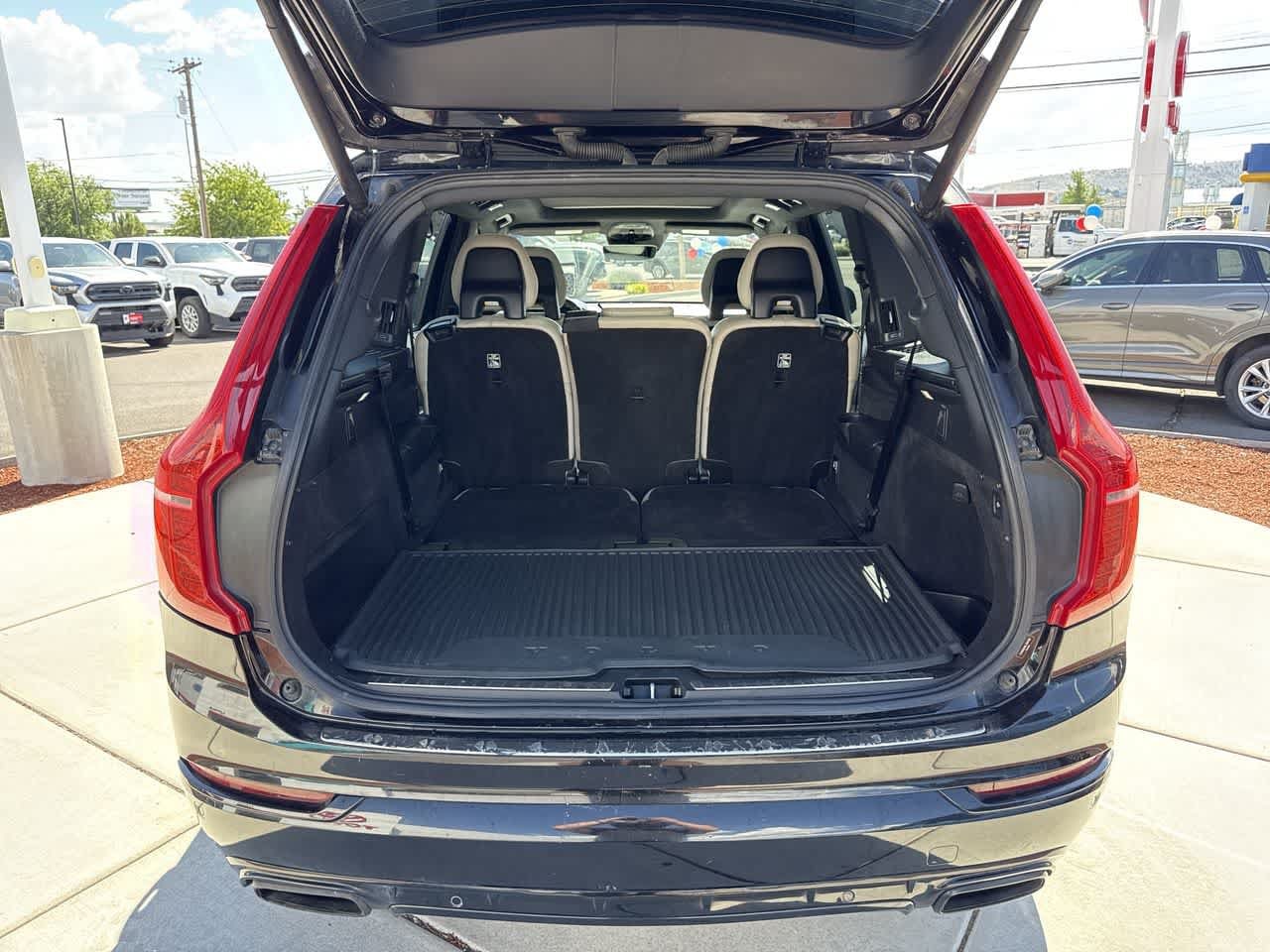 2020 Volvo XC90 R-Design - Photo 6