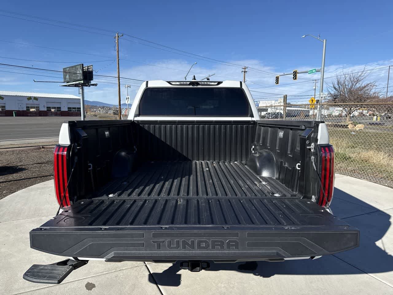 Thumbnail: 2024 Toyota Tundra - 6