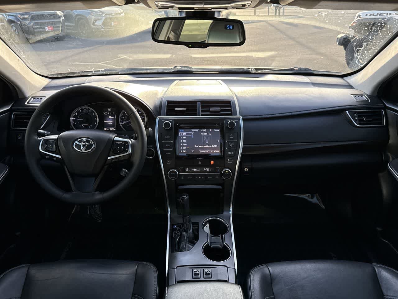 Thumbnail: 2017 Toyota Camry - 15