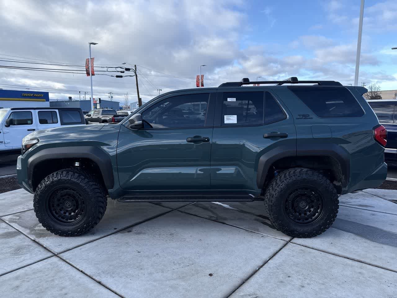 Thumbnail: 2025 Toyota 4Runner - 2