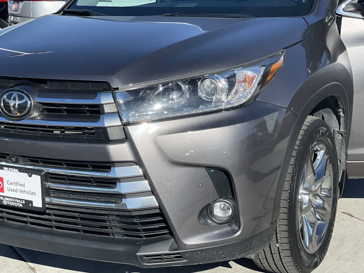 Thumbnail: 2019 Toyota Highlander - 28