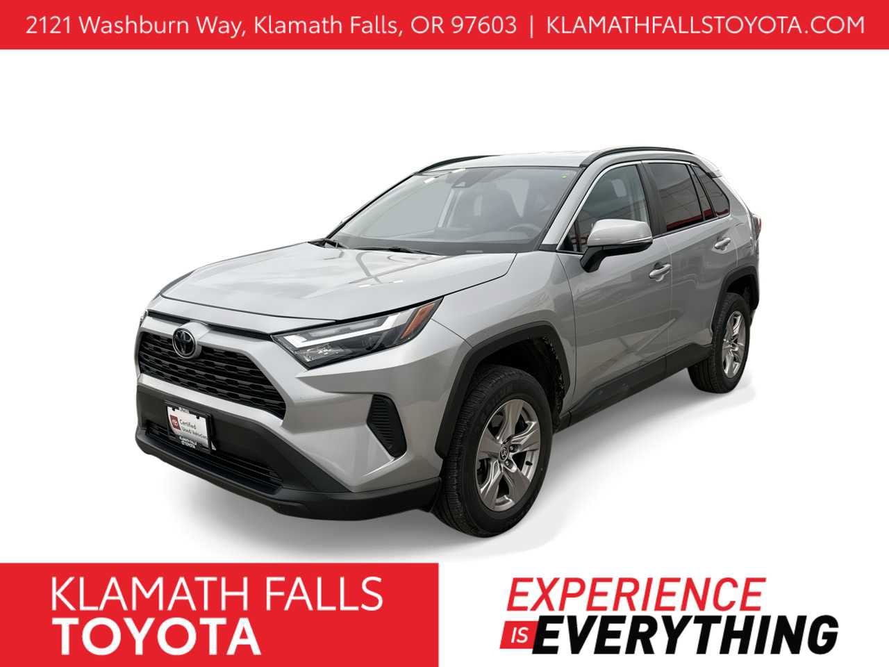 2022 Toyota RAV4 XLE's photo