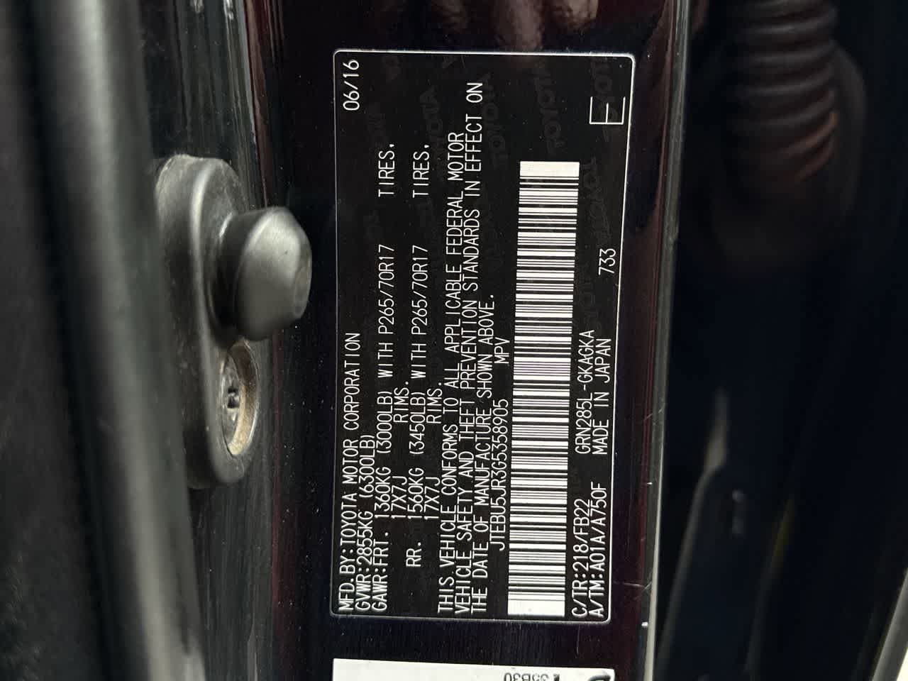 Thumbnail: 2016 Toyota 4Runner - 24