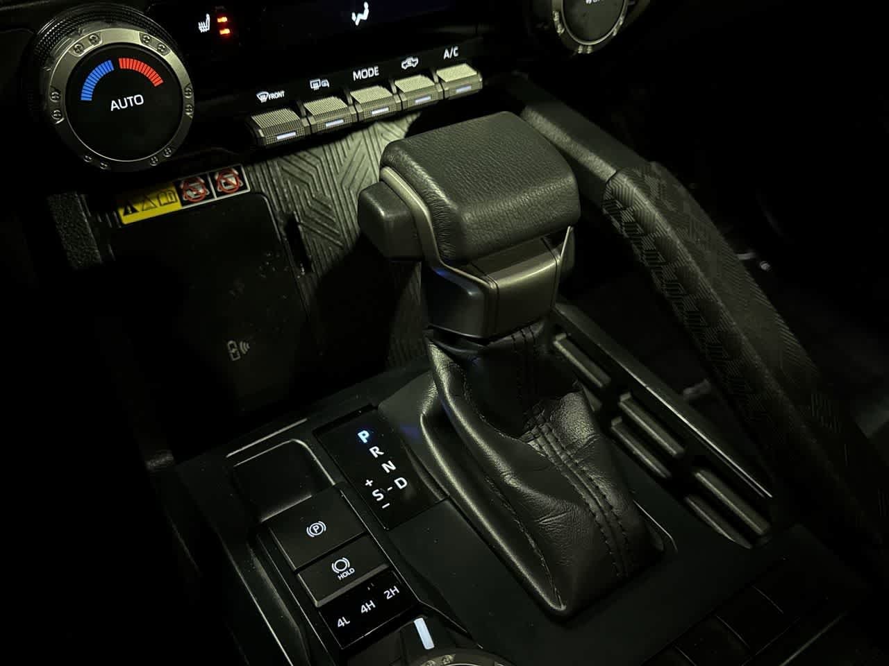 Thumbnail: 2024 Toyota Tacoma - 20