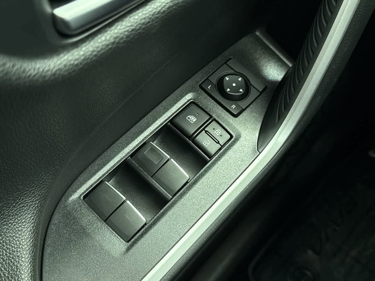 Thumbnail: 2024 Toyota RAV4 - 22