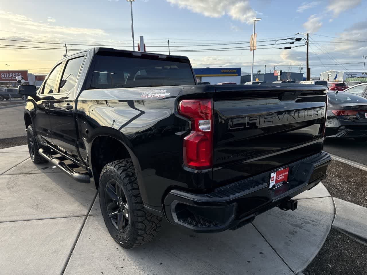 Thumbnail: 2021 Chevrolet Silverado 1500 - 5