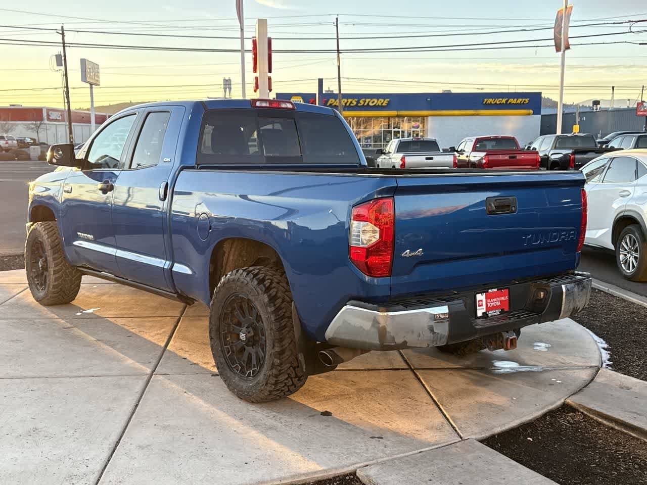 Thumbnail: 2016 Toyota Tundra - 5