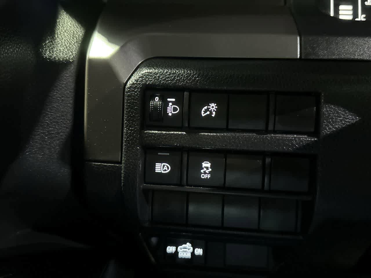 Thumbnail: 2024 Toyota Tacoma - 21