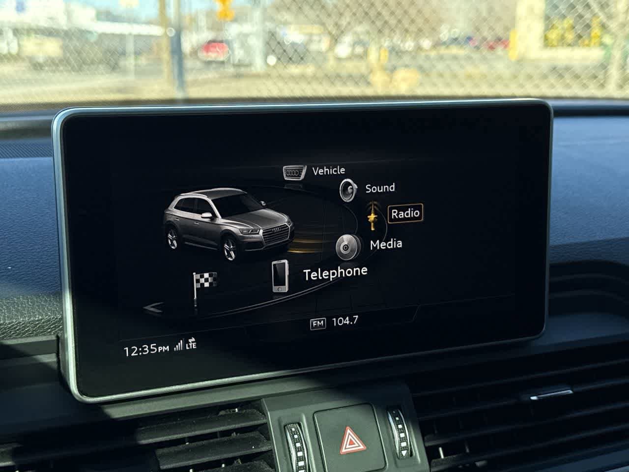 Thumbnail: 2018 Audi Q5 - 18