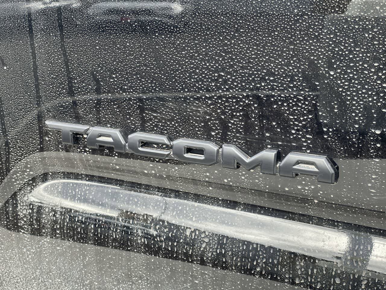 Thumbnail: 2023 Toyota Tacoma - 9