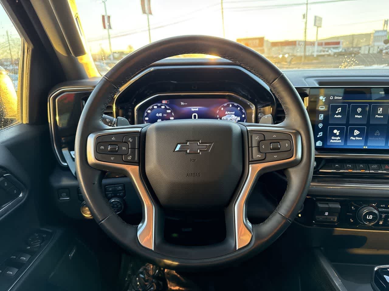 Thumbnail: 2024 Chevrolet Silverado 1500 - 16