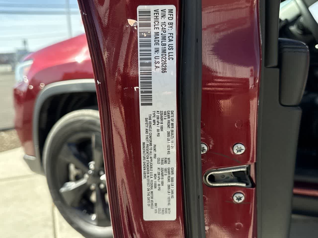 Thumbnail: 2021 Jeep Cherokee - 24