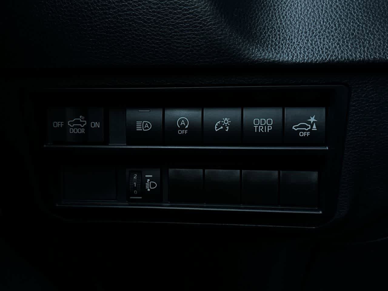 Thumbnail: 2024 Toyota Tundra - 21