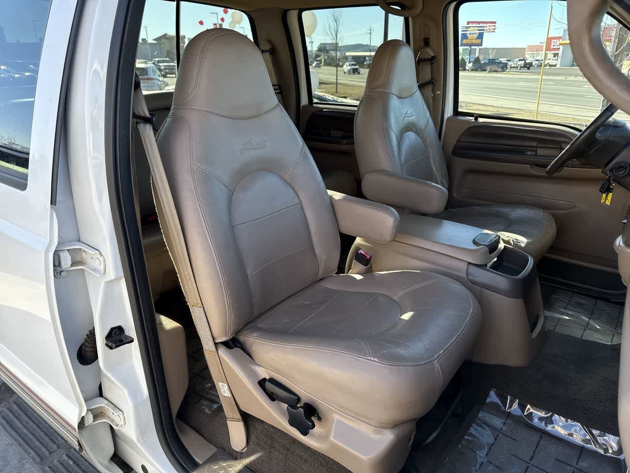 Thumbnail: 1999 Ford F-350 - 14